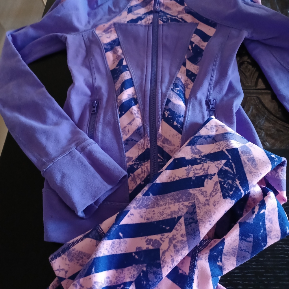 Ivivva Lululemon girls tennis jacket/pants sz 10